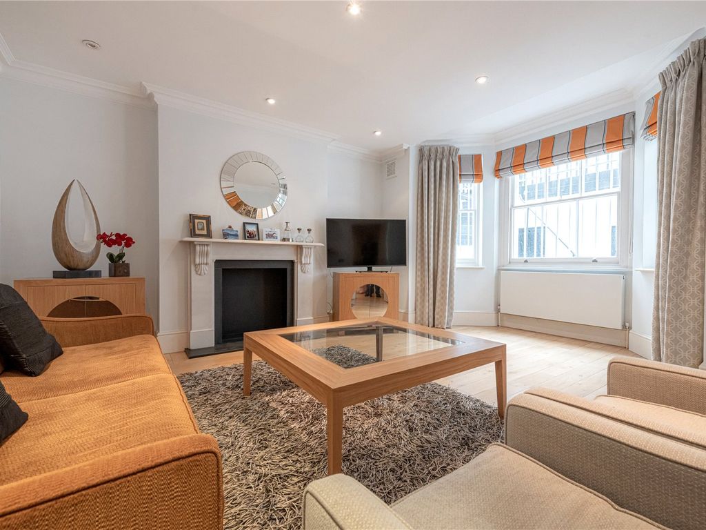 3 bed flat for sale in Elvaston Place, London SW7, £2,000,000
