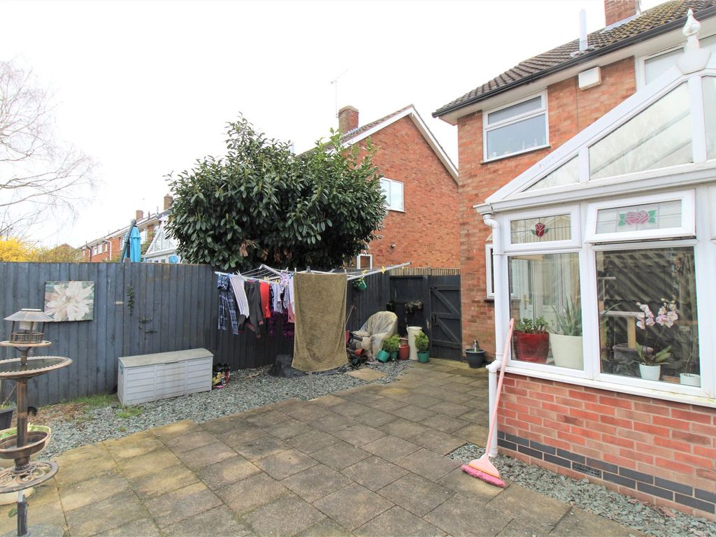3 bed semi-detached house for sale in Linford Close, Wigston, Leicestershire LE18, £210,000