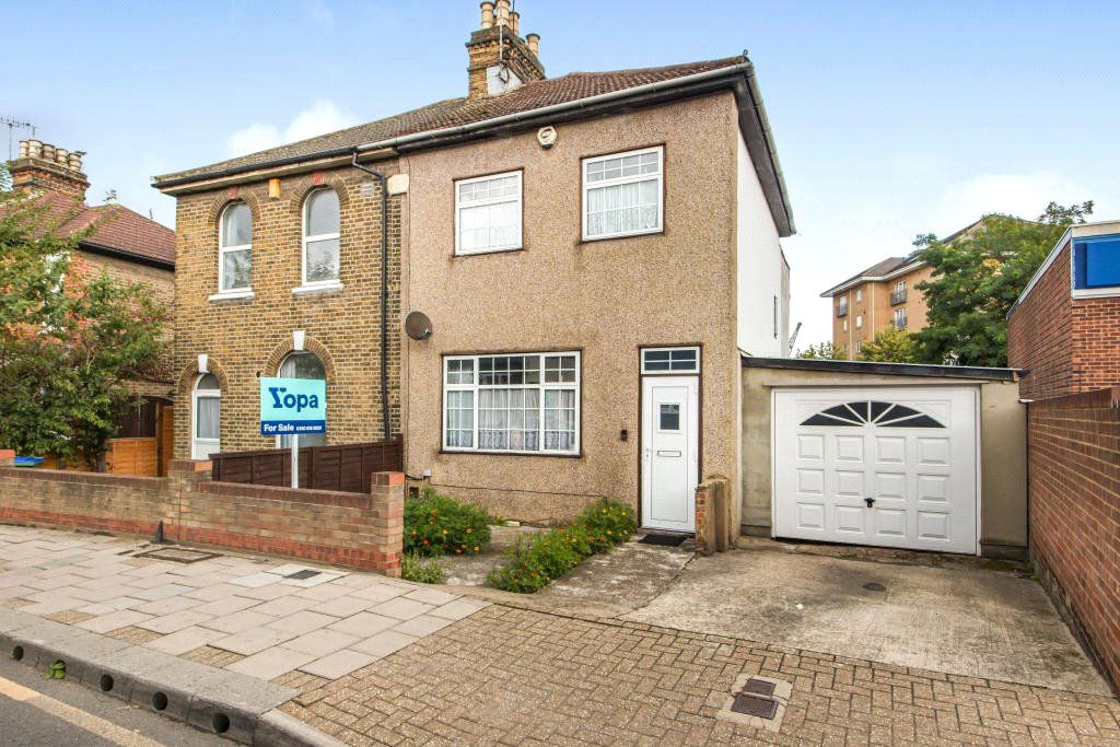 3 bed semi-detached house for sale in West Street, Erith DA8, £380,000