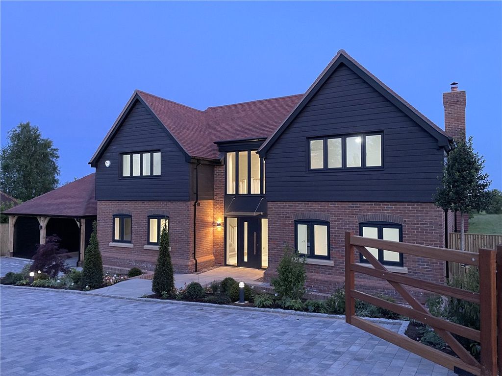 New home, 5 bed detached house for sale in The Pentad, Cold Ash, Thatcham, Berkshire RG18, £1,650,000