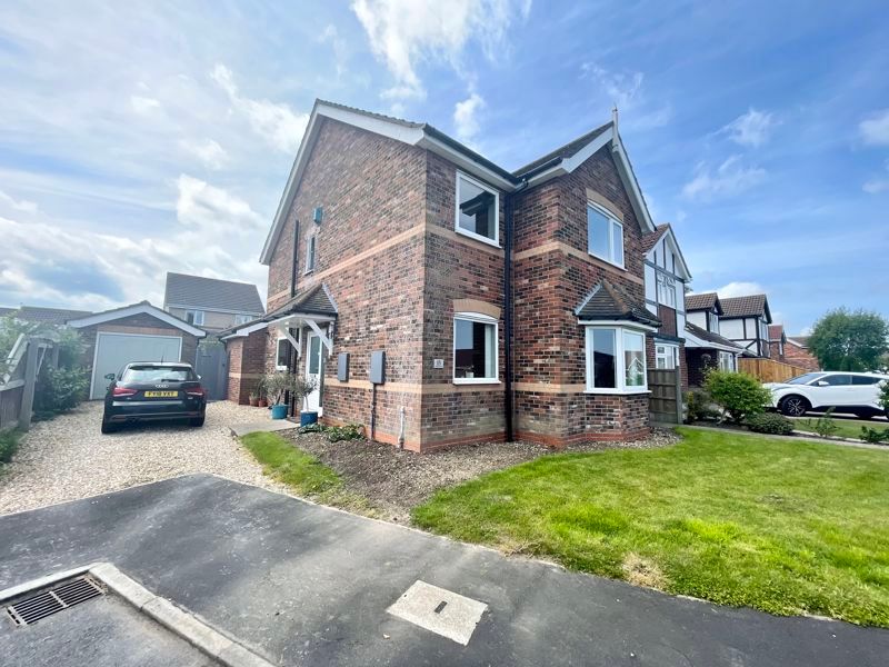 4 bed detached house for sale in Pippin Close, Louth LN11, £343,000