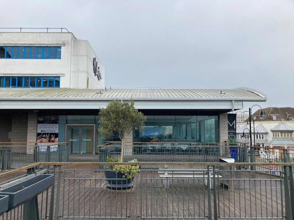 Restaurant/cafe to let in 9 The Boardwalk, Brighton Marina, Brighton BN2, £46,000 pa