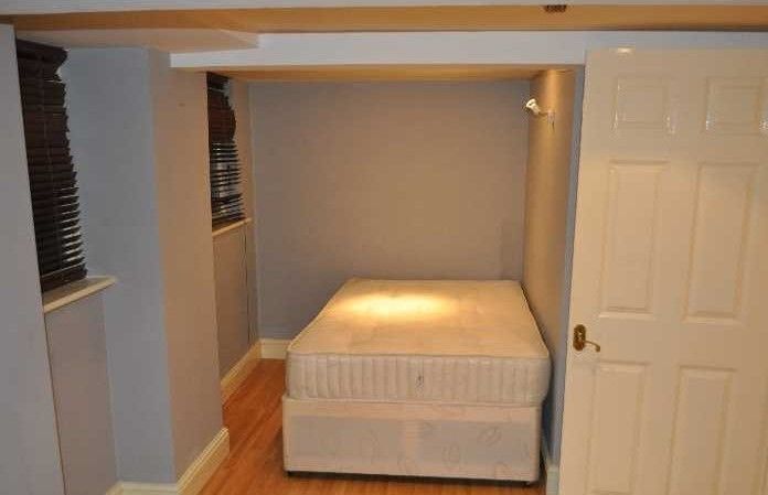 1 bed flat to rent in Bedford Hill, London SW12, £1,408 pcm