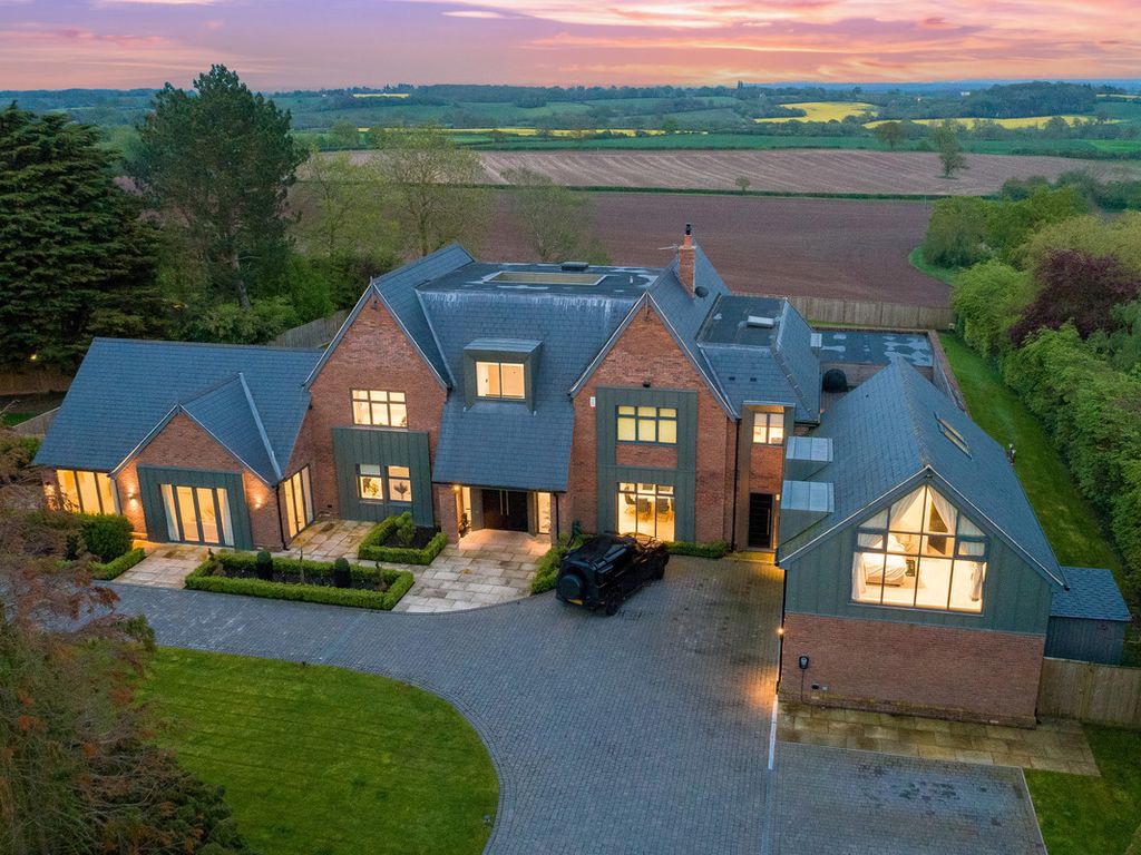 6 bed detached house for sale in Claverdon, Warwickshire CV35, £4,600,000