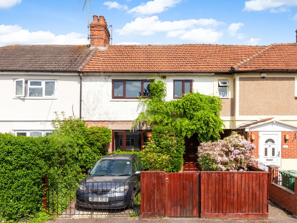 3 bed terraced house for sale in Swinburne Road, Oxford OX4, £425,000
