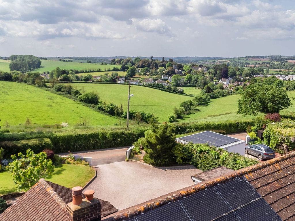 4 bed detached bungalow for sale in Newton St. Cyres, Exeter EX5, £575,000