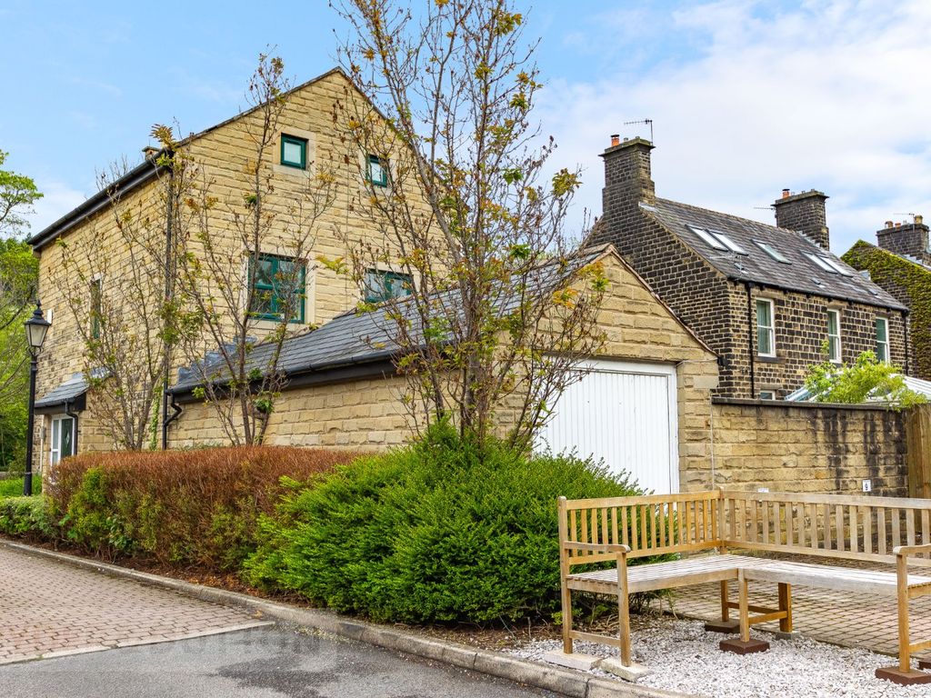 4 bed detached house for sale in High Street, Uppermill, Saddleworth OL3, £445,000