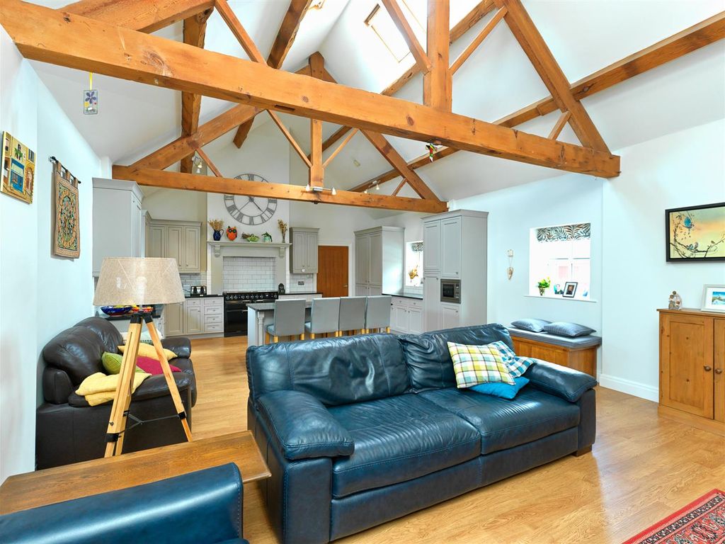 4 bed barn conversion for sale in 3 Balterley Green Barns, Deans Lane, Balterley, Cheshire CW2, £625,000