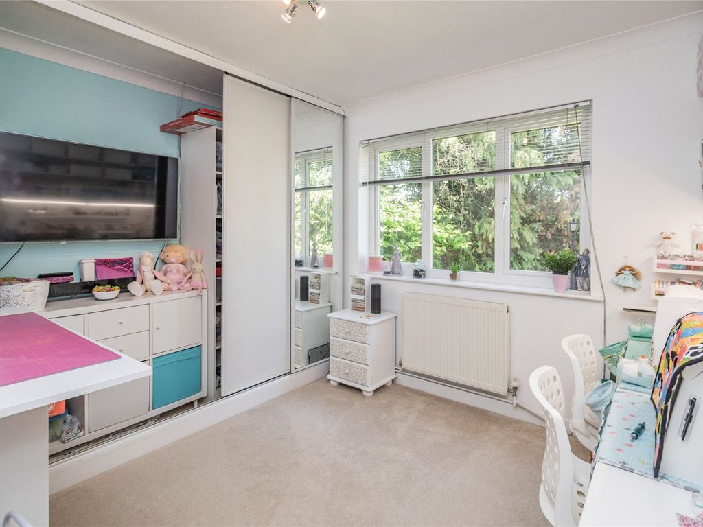 2 bed bungalow for sale in Aldermaston Road, Pamber Green, Tadley RG26, £485,000