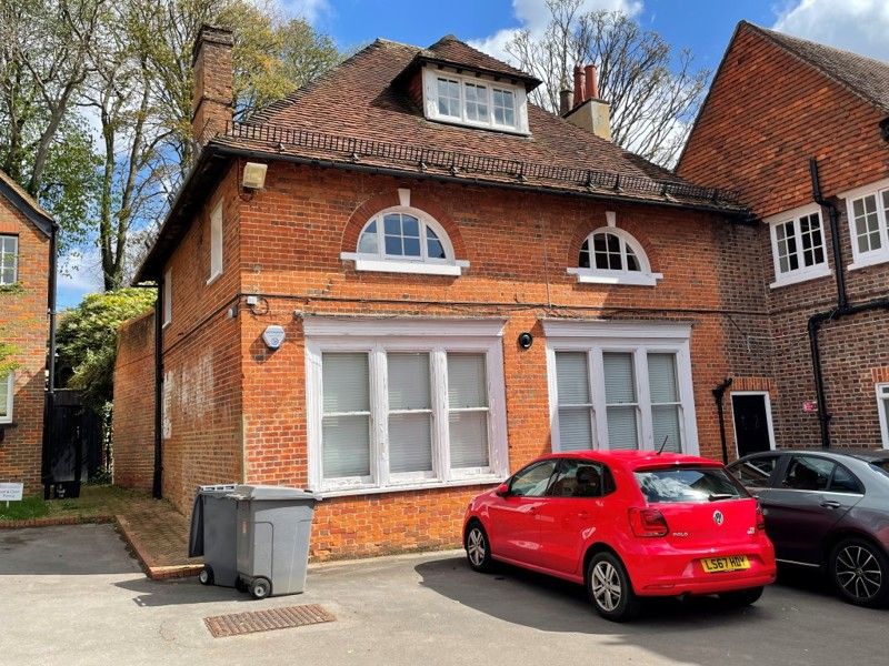 Office to let in The Bury, Church Street, Chesham, Buckinghamshire HP5, £39,750 pa