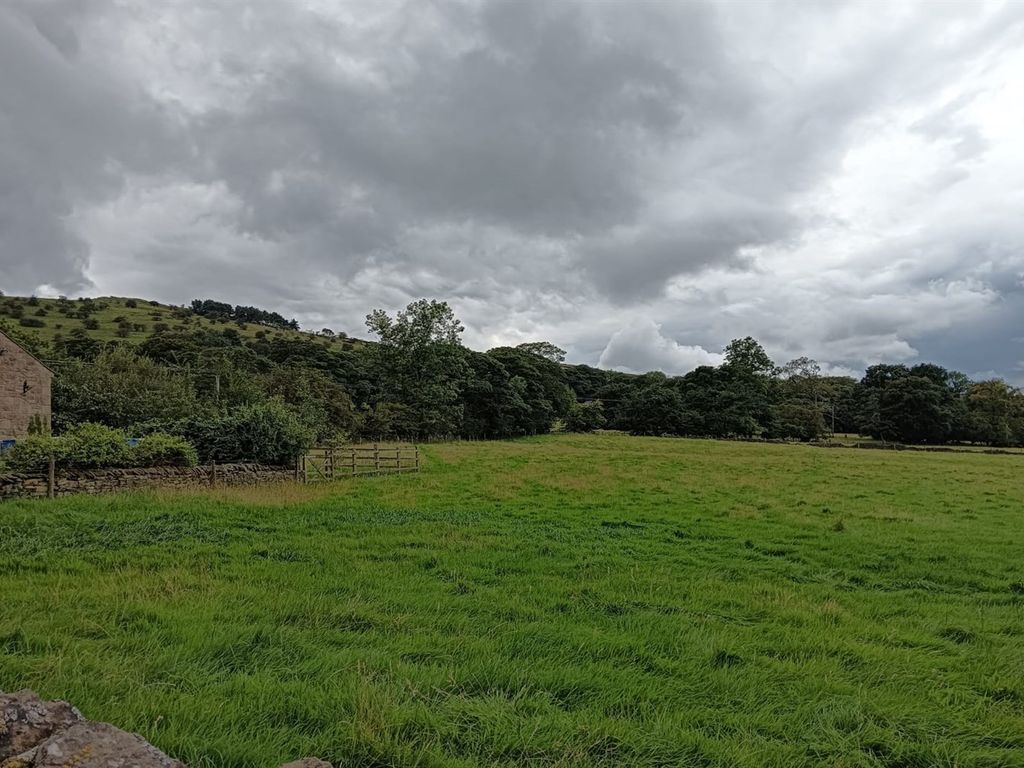 5 bed barn conversion for sale in Whitehough, Chinley, High Peak SK23, £850,000