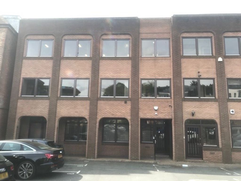 Office to let in Old Christchurch Road, Bournemouth BH1, £9,000 pa