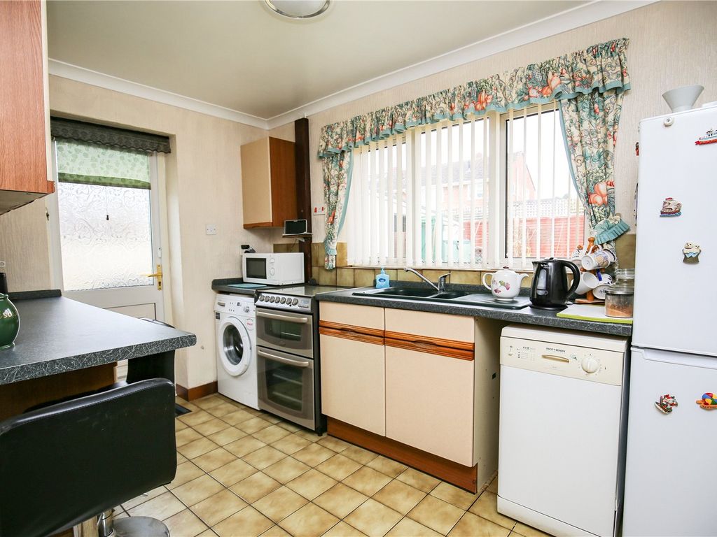 3 bed bungalow for sale in Sandyleaze, Bristol BS9, £550,000