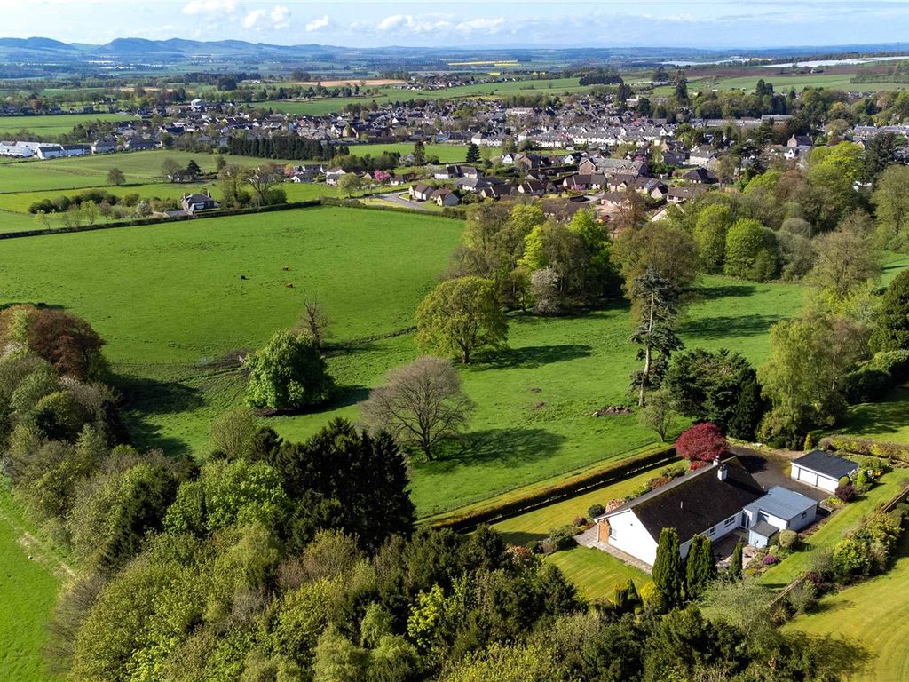 3 bed bungalow for sale in The White House, Meethill Road, Alyth, Blairgowrie PH11, £395,000