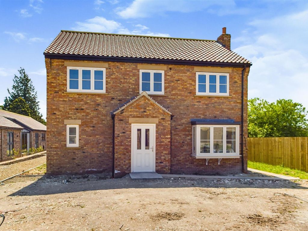 New home, 3 bed detached house for sale in Plot 2, Skylark Paddocks, North Back Lane, Kilham YO25, £400,000