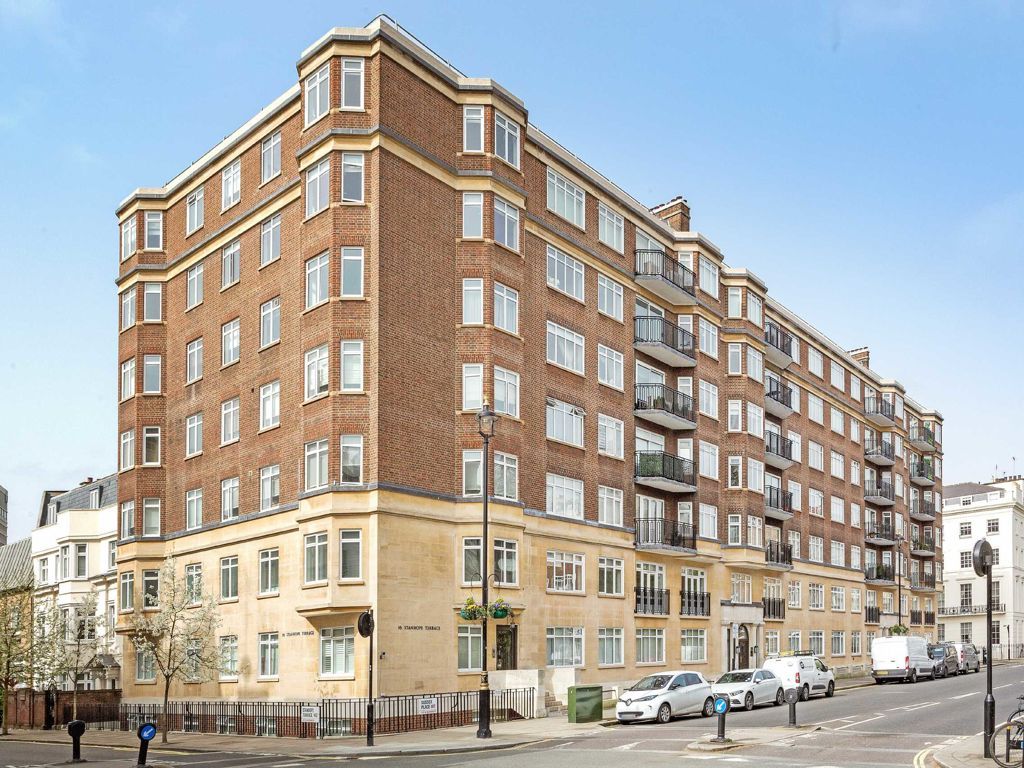 3 bed flat for sale in Stanhope Terrace, London W2, £1,650,000
