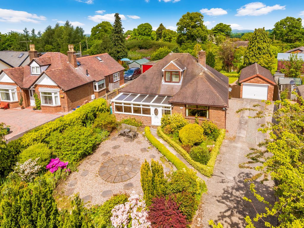 3 bed detached bungalow for sale in Pear Tree Lane, Whitchurch SY13, £395,000