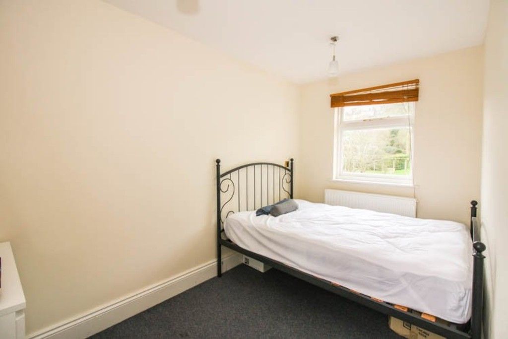 2 bed flat for sale in Englishcombe Lane, Bath BA2, £289,000