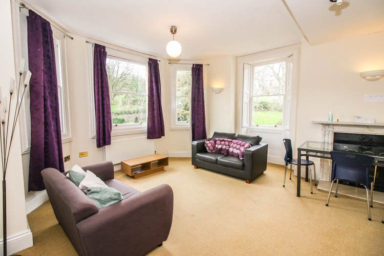 2 bed flat for sale in Englishcombe Lane, Bath BA2, £289,000