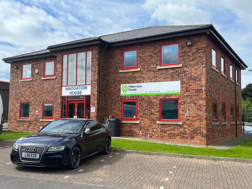 Office to let in Ellerbeck Way, Stokesley, Middlesbrough TS9, £3,500 pa