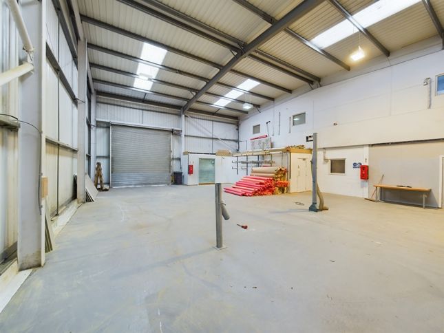 Industrial to let in Knedlington Road Industrial Estate, Howdenshire Way, Howden DN14, £27,000 pa