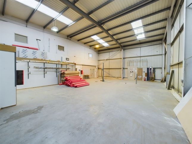 Industrial to let in Knedlington Road Industrial Estate, Howdenshire Way, Howden DN14, £27,000 pa