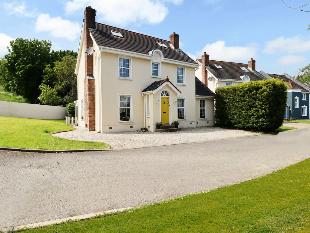 5 bed detached house for sale in Scrabo Road, Newtownards, County Down BT23, £380,000