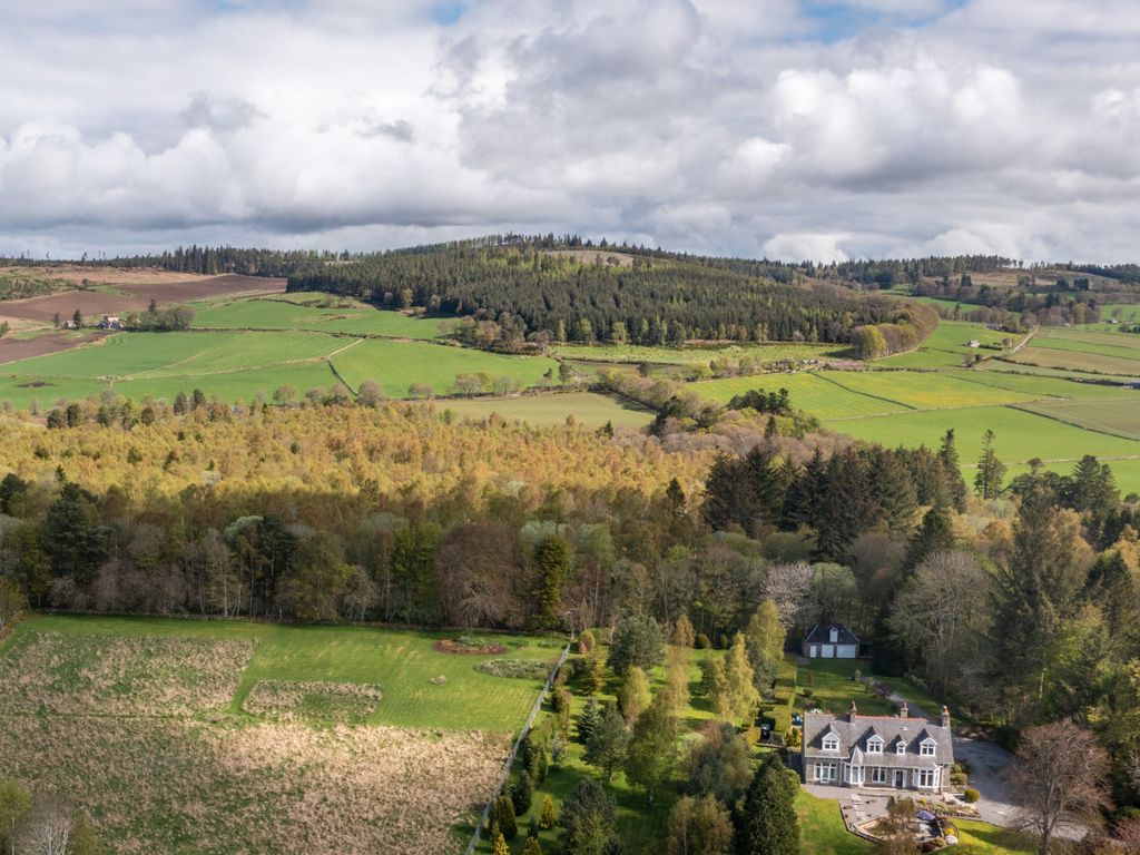 6 bed detached house for sale in Heatherlea, Auchmacoy Road, Torphins, Banchory, Kincardineshire AB31, £750,000