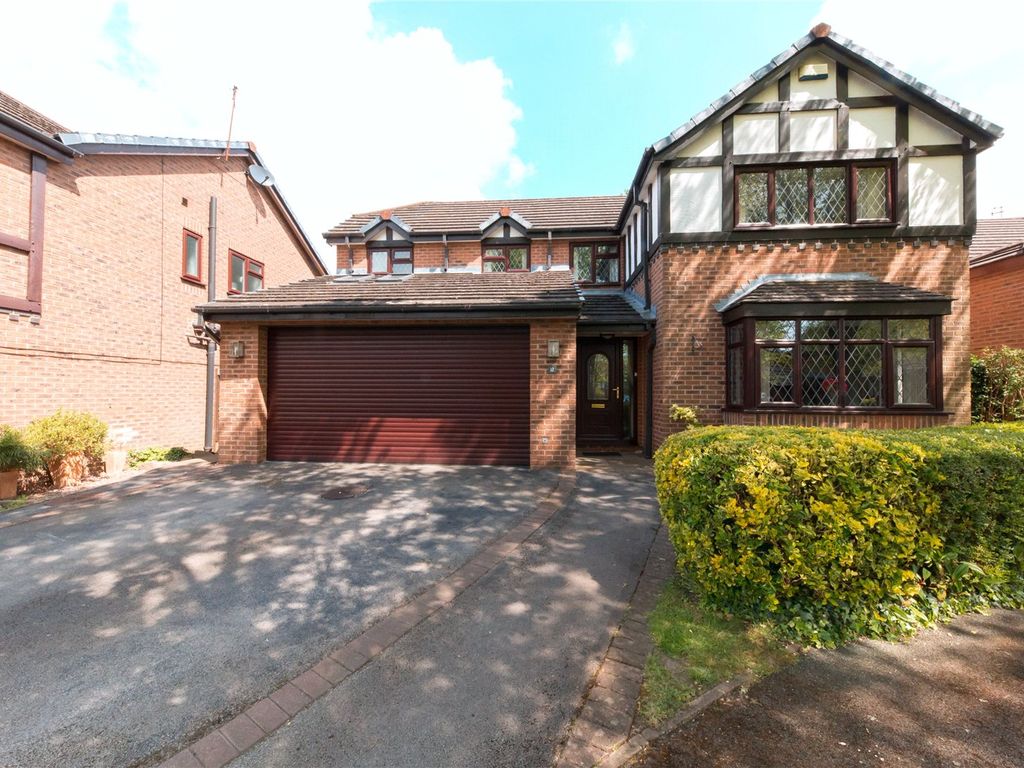 4 bed detached house for sale in Barlow Way, Sandbach, Cheshire CW11, £550,000