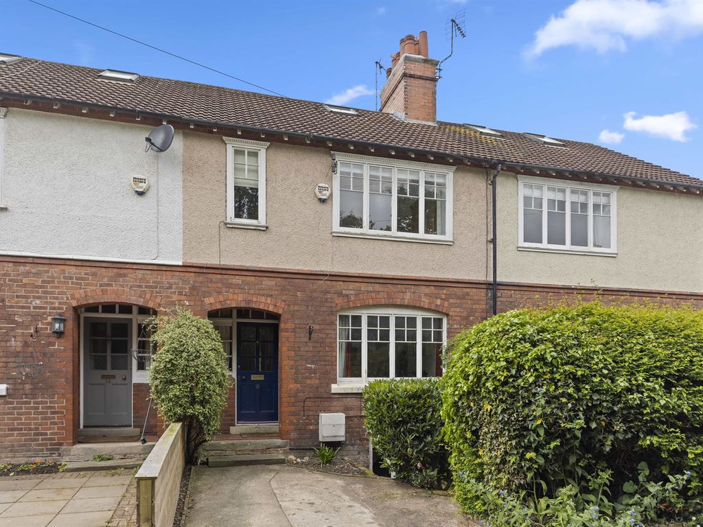 3 bed terraced house for sale in Lydiat Lane, Alderley Edge SK9, £550,000