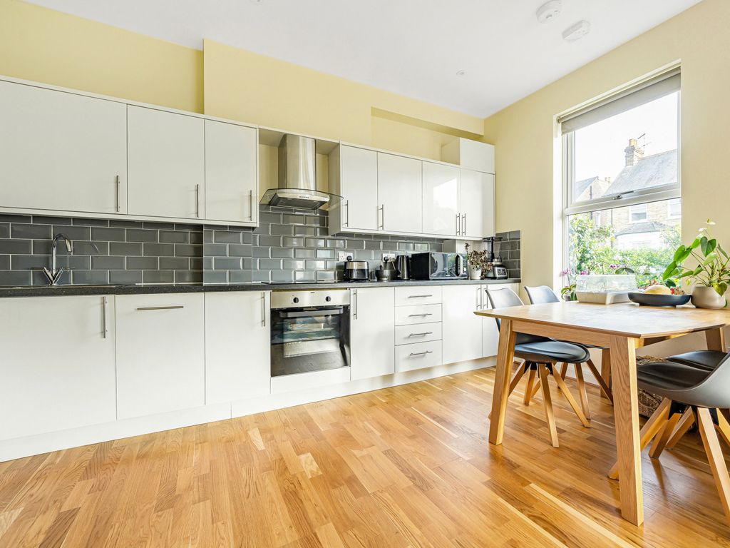 2 bed semi-detached house for sale in Park Road, New Barnet, Barnet EN4, £500,000
