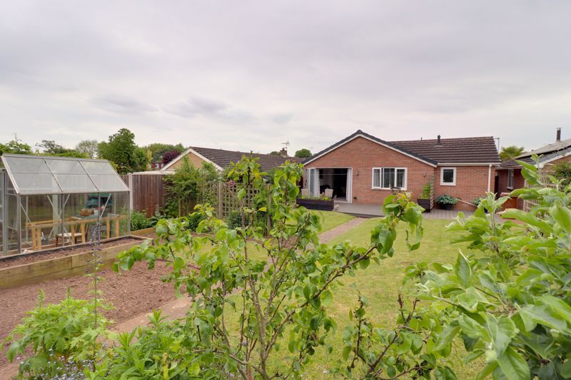 2 bed bungalow for sale in Lilac Close, Great Bridgford, Stafford ST18, £365,000