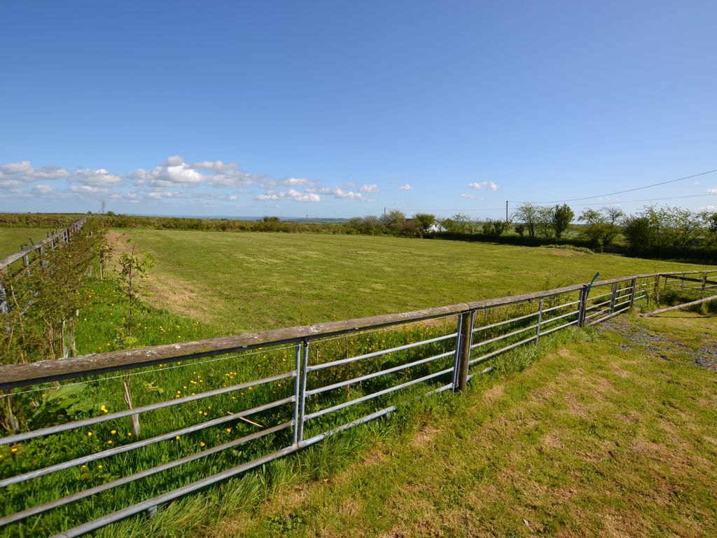 5 bed detached house for sale in Cynwyl Elfed, Carmarthen SA33, £695,000