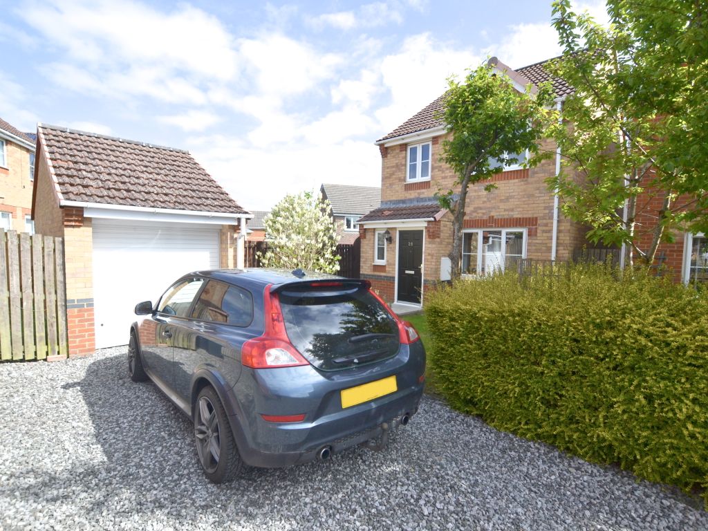 3 bed detached house for sale in Balmoral Drive, Stanley DH9, £145,000