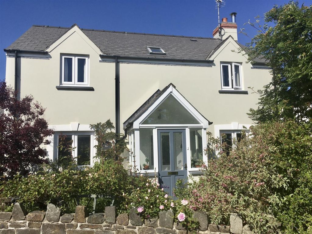 3 bed detached house for sale in Parc Yr Onnen, Dinas Cross, Newport SA42, £410,000