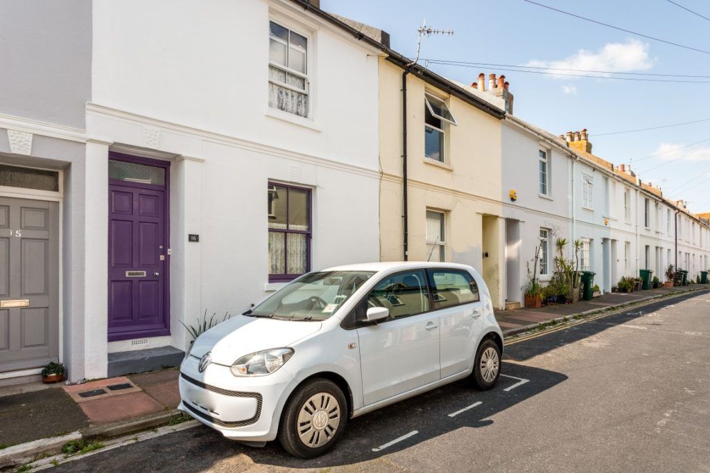 2 bed terraced house for sale in Stanley Street, Brighton BN2, £400,000