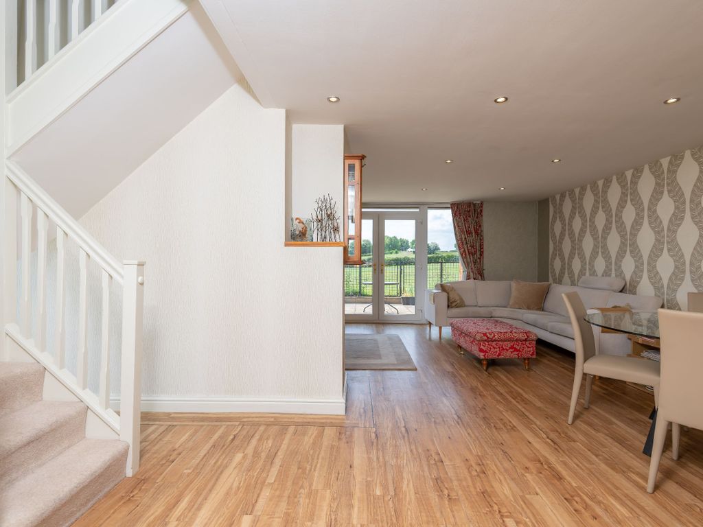 3 bed detached house for sale in Upper Batley Low Lane, Birstall, Batley WF17, £380,000