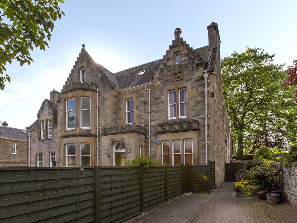 2 bed flat for sale in Ravelston Park, Edinburgh EH4, £380,000