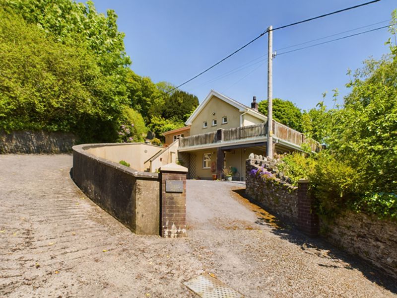3 bed detached house for sale in Llansteffan, Carmarthen SA33, £349,950