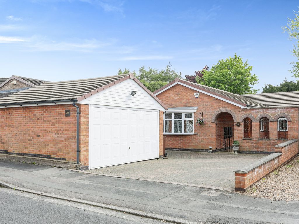 3 bed bungalow for sale in Hungarton Drive, Syston, Leicester LE7, £385,000