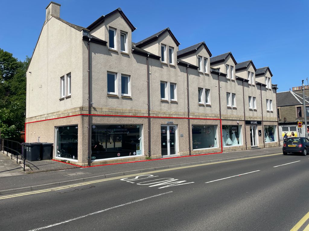Retail premises to let in Maule Street, Monifieth, Dundee DD5, £17,500 pa