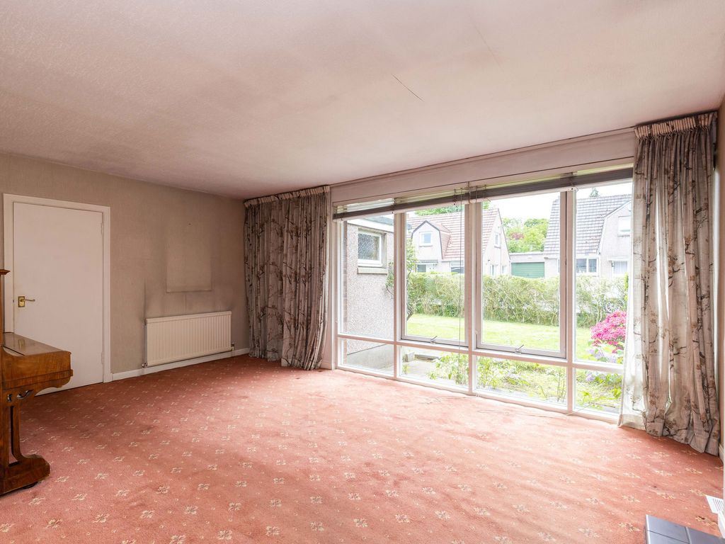 5 bed detached house for sale in 42 Barnton Park Gardens, Barnton, Edinburgh EH4, £450,000