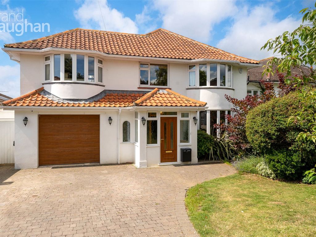 5 bed detached house to rent in Meadow Close, Hove, East Sussex BN3, £6,250 pcm