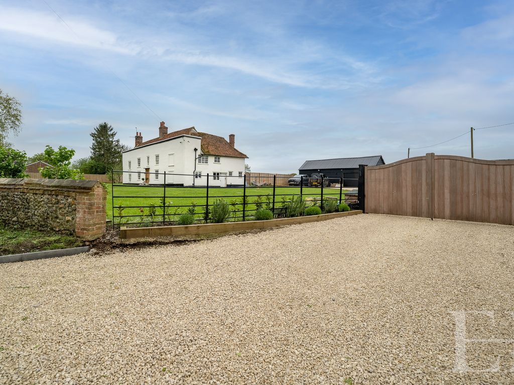 4 bed detached house for sale in Robinhood End, Stambourne, Halstead CO9, £1,000,000