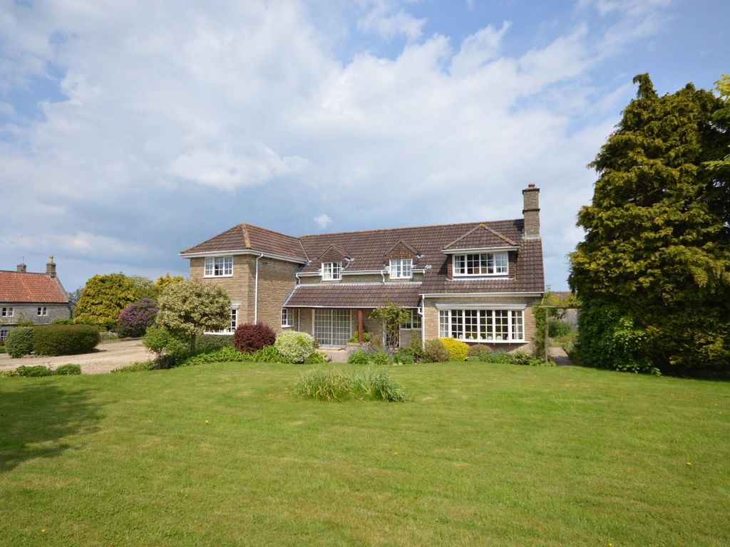 3 bed detached house for sale in Hill View, Marksbury, Bath BA2, £825,000