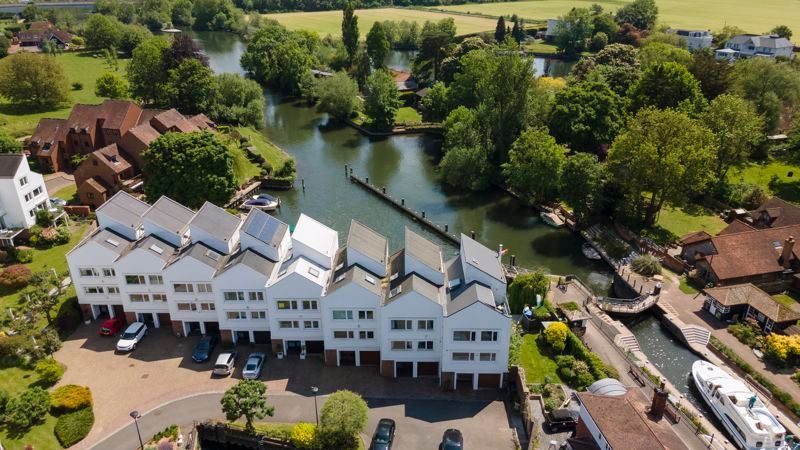 4 bed town house for sale in Marlow Mill, Mill Road, Marlow SL7, £1,495,000