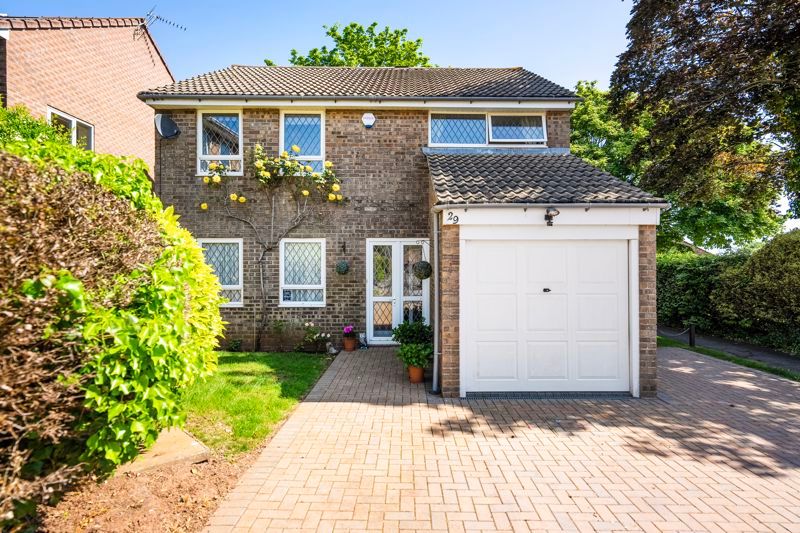4 bed detached house for sale in Lyvedon Way, Long Ashton, Bristol BS41, £610,000
