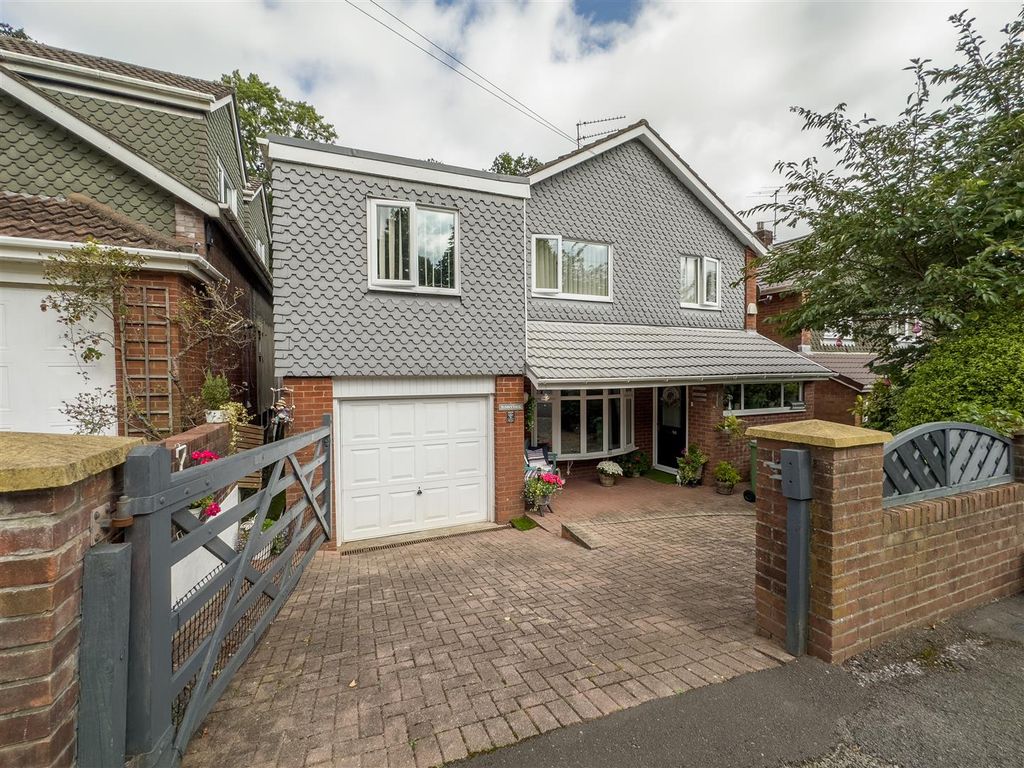 5 bed detached house for sale in Upper Cwmbran Road, Upper Cwmbran, Cwmbran NP44, £455,000