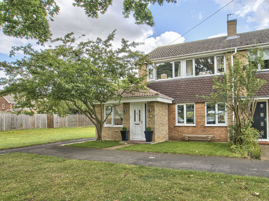 3 bed end terrace house for sale in Parkside, Little Paxton, St. Neots PE19, £375,000