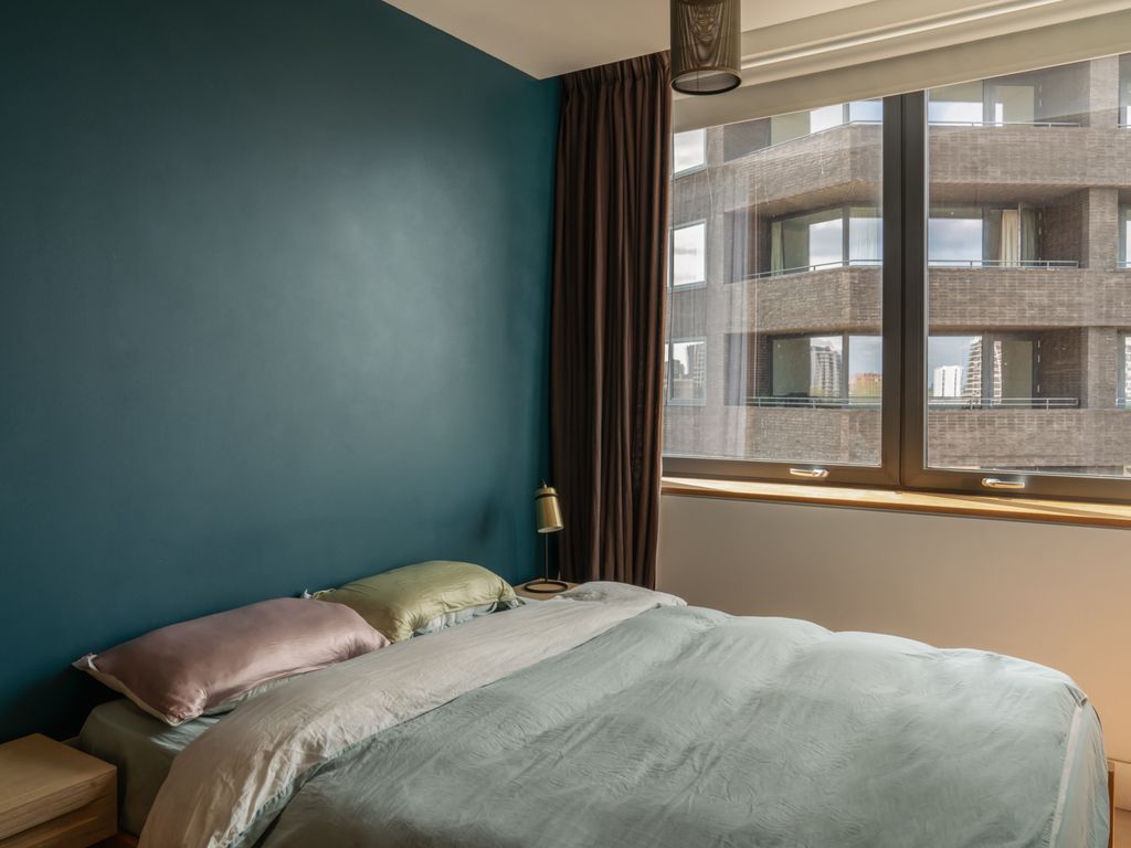 2 bed flat for sale in Penn Street, London N1, £830,000